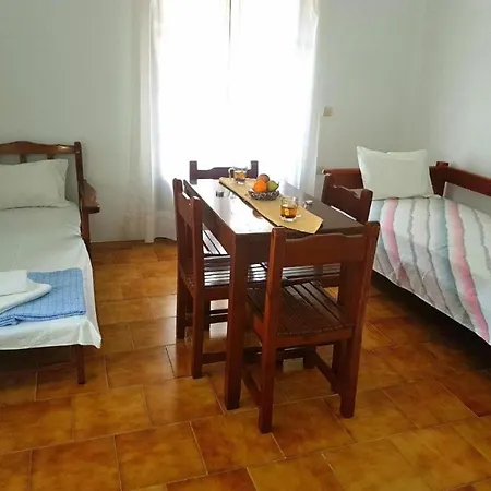 Alexandros Studio 1 Mesongí